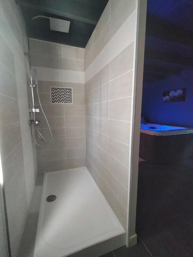 Willa Le Domaine Des Biches Longueville  Zewnętrze zdjęcie